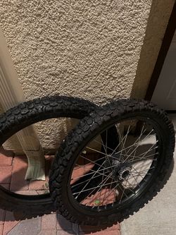Surron wheels and tires