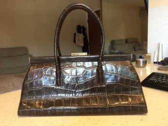 Authentic vintage MONSAC Crocodile Handbag