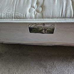 Full Size Bed