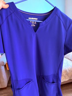 Ladies Scrubstar scrub set royal blue never worn