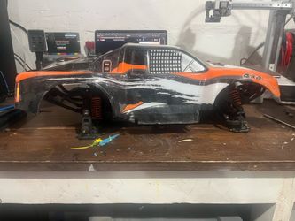 Dhk hunter 4x4 Rc