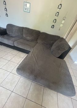 Sectional couches