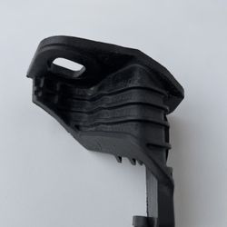 BMW 3 F30 Left Headlight Upper Bracket (contact info removed)7 (contact info removed) OEM