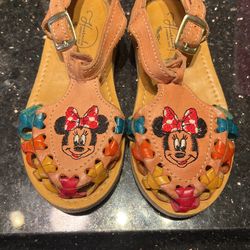 Minnie Sandals