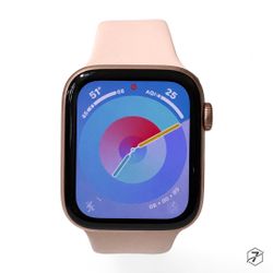 Apple Watch SE 44mm GPS - 88% Battery