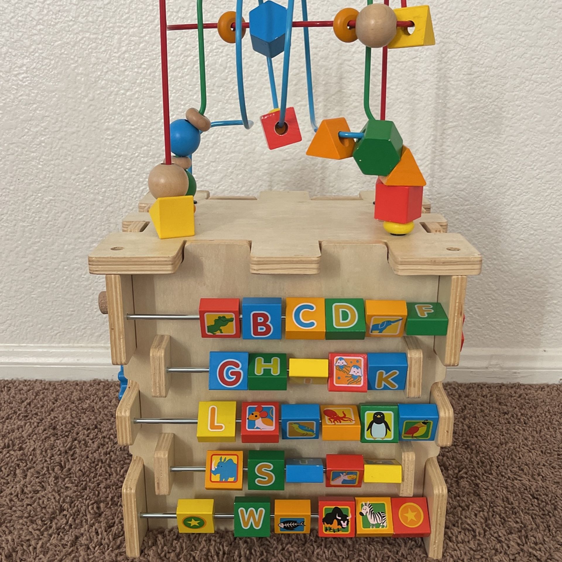 KidKraft Deluxe 5-Sided Wooden Activity Cube for Toddlers and Preschoolers, Teac