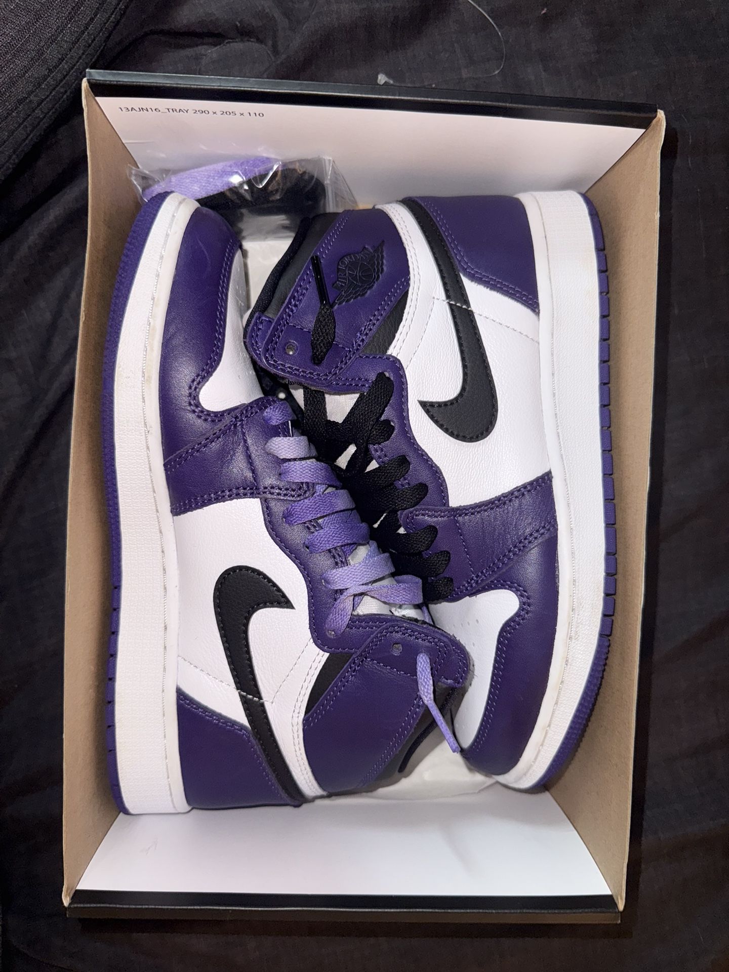 Jordan 1 Court Purple