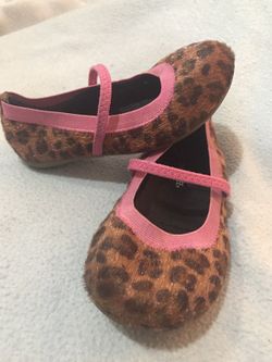 Girls Cherokee leopard flats