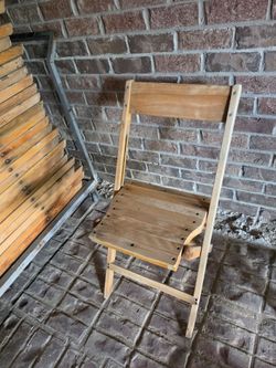 WOODEN FOLDING CHAIRS