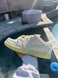 Nike SB Dunk Low “Mummy” Size 6 and 10