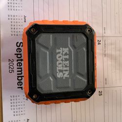 Klein Bluetooth Speaker