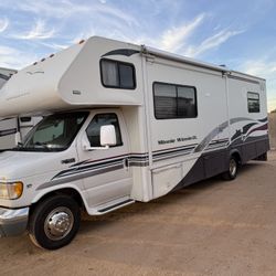 Winnebago Minnie Winnie 