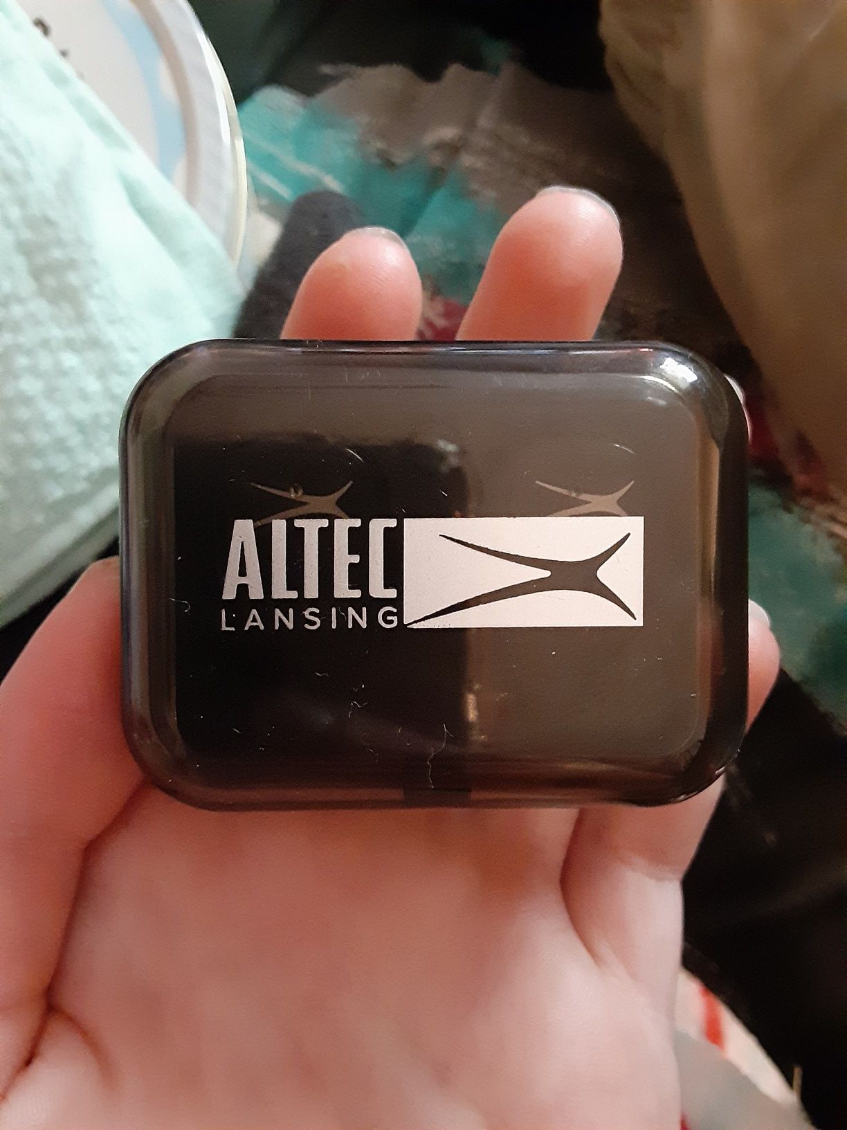 Altec Lansing wireless bluetooth earbuds