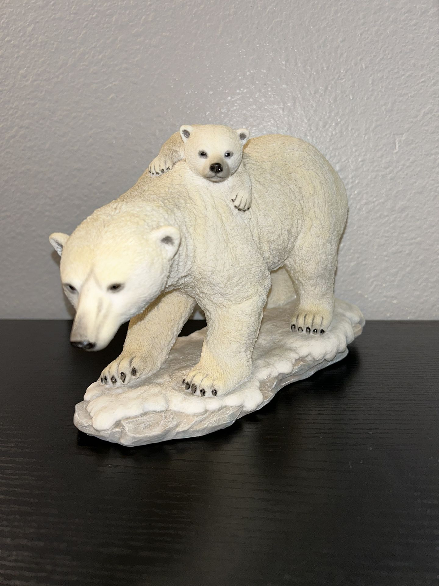Veronese Design Polar Bear Mother With Adorable Freeloading Cub Statue