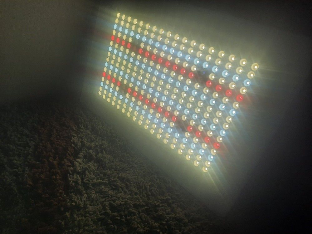 KQO 1200 Watt Led Grow Light