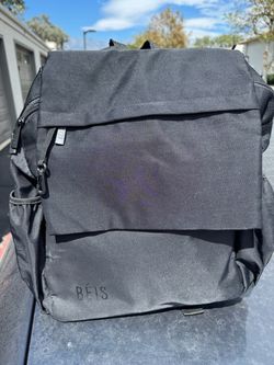 BÉIS Ultimate Diaper Backpack