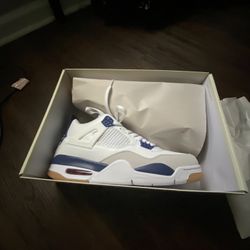 JORDAN 4 SB Navy 