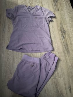 Figs scrub set