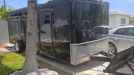 Enclosed Cargo /box /utility  Trailer - rear ramp & side door