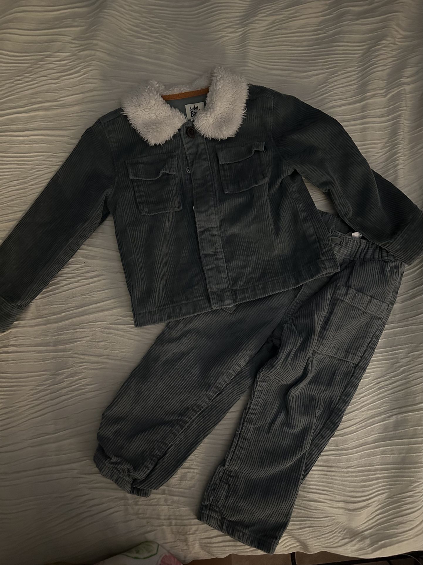 Boy Clothes Size 24 Months  Oshkosh 