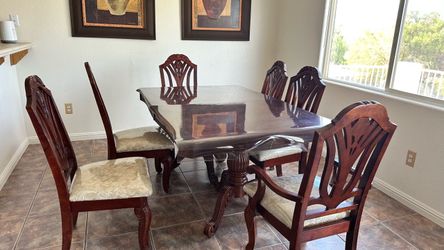 Beautiful Solid Wood Dining Table Set – 6 Chairs