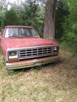 1984 Dodge Pickup