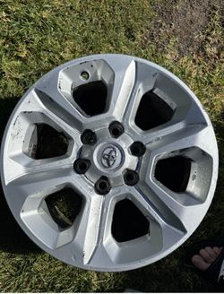 2014-2024 Toyota 4 Runner 17x7 OEM Alloy Wheel / Rim