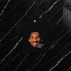 Vintage style Black Graphic T-Shirt (Kobe Bryant) 