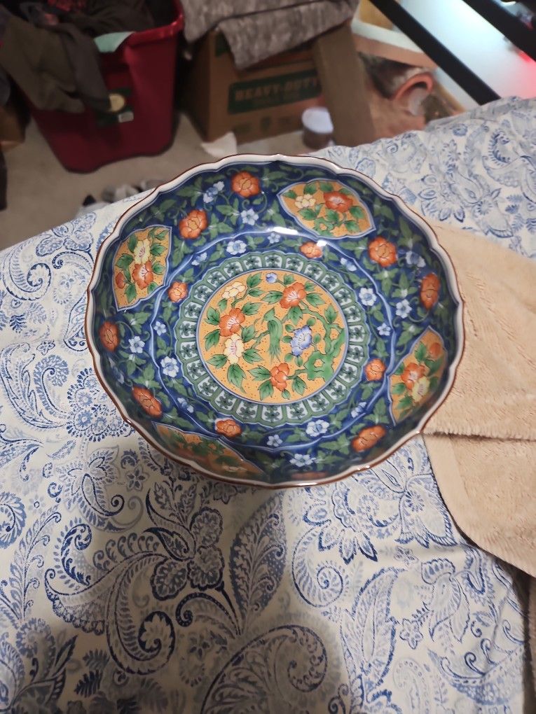 Vintage Japanese Lmari Hand Plate