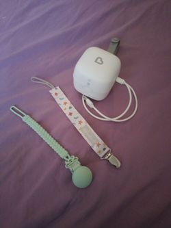Portable Pacifier sterilizer and two pacifier leashes