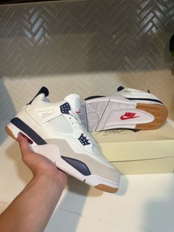 Jordan 4 SB