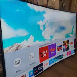 70" Samsung smart tv 4k curved great condition no scratch great quality pics no legs it was mounted 