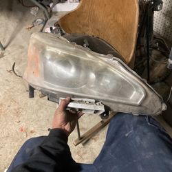 Nissan Headlight 