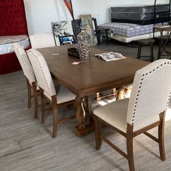 Brand New Dinning Table 