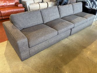 ROOM & BOARD Tweed 130″ Long Couch