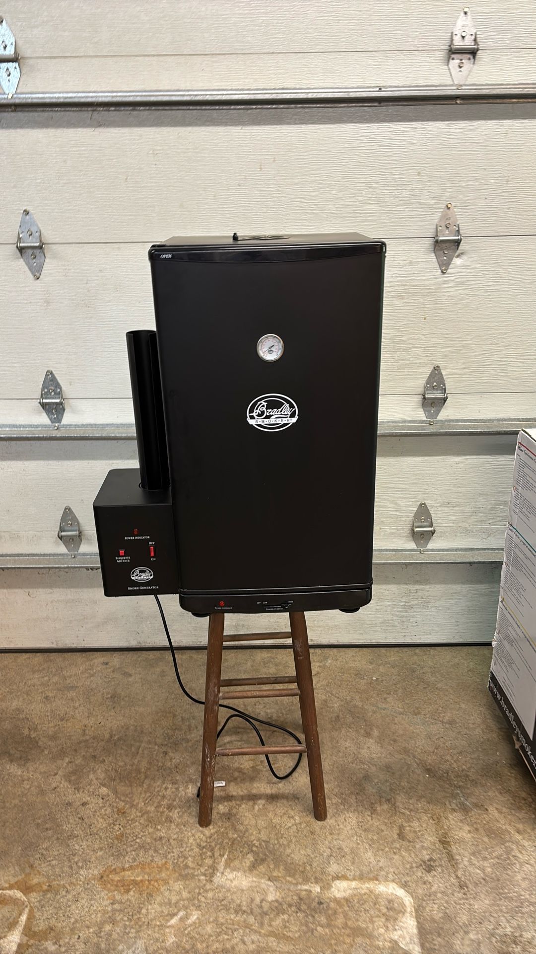 Bradly Disk Smoker