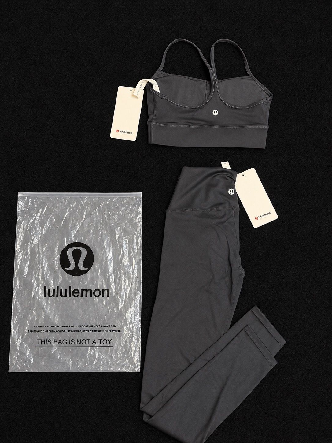 Lululemon black bra set size 2