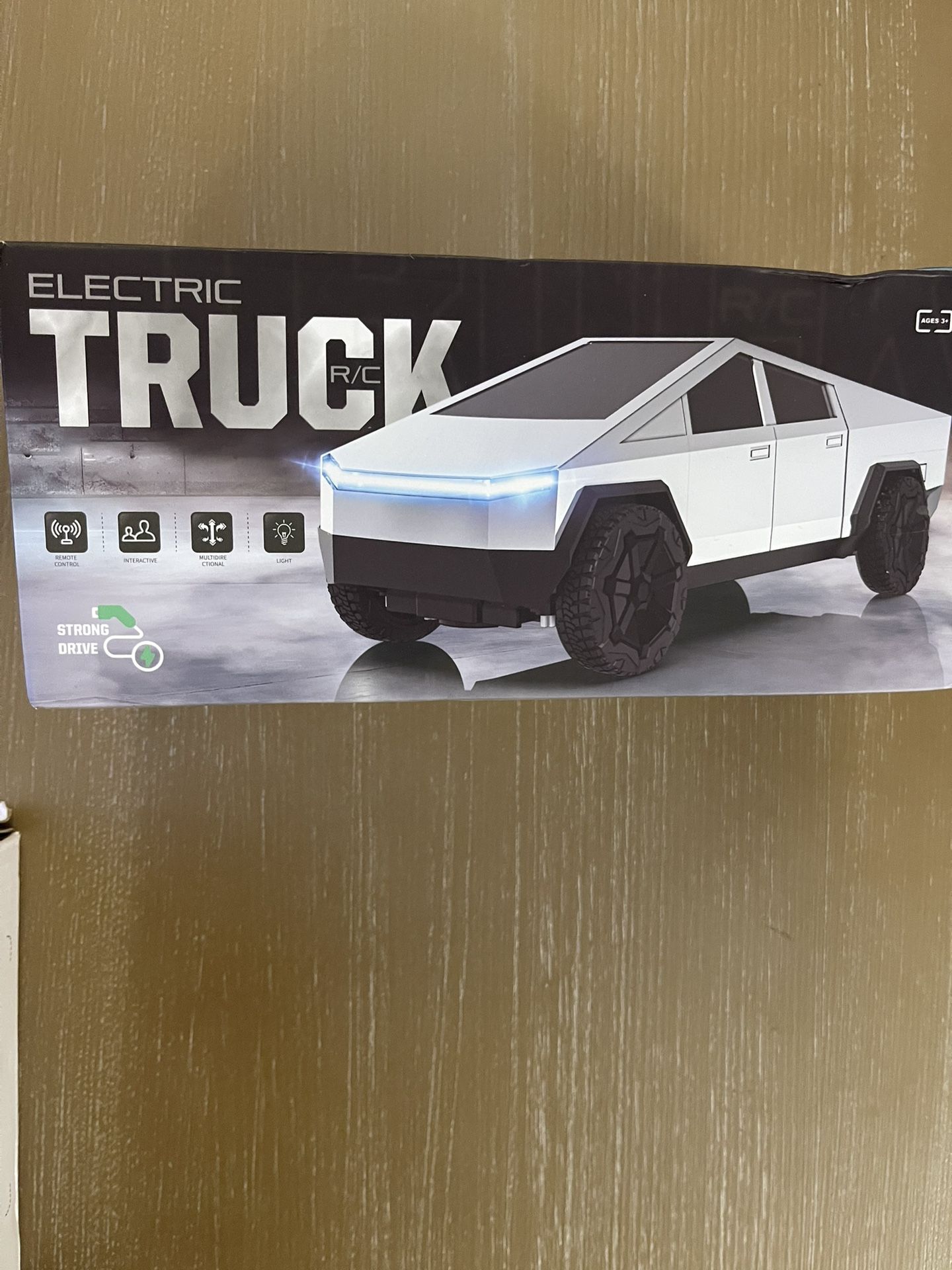 R/C Cyber Truck
