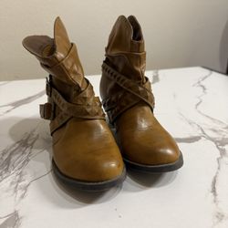 Brown Studded Ankle Boots SIZE 6