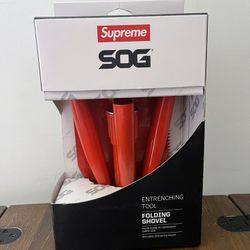 Supreme SOG Entrenching Tool Folding Shovel