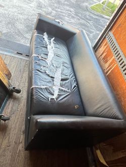 Sectional couch
