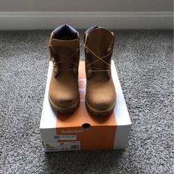 Mens Timberland Boots Size 9.5 Used With Original Box 