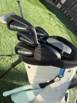 Lady’s golf irons