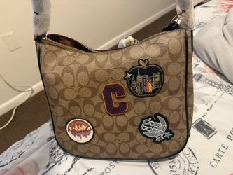 Brand new women coach bag paid 350 only want 160