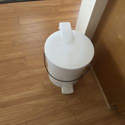 Garbage Pail