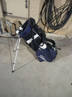 TITLEIST GOLF BAG