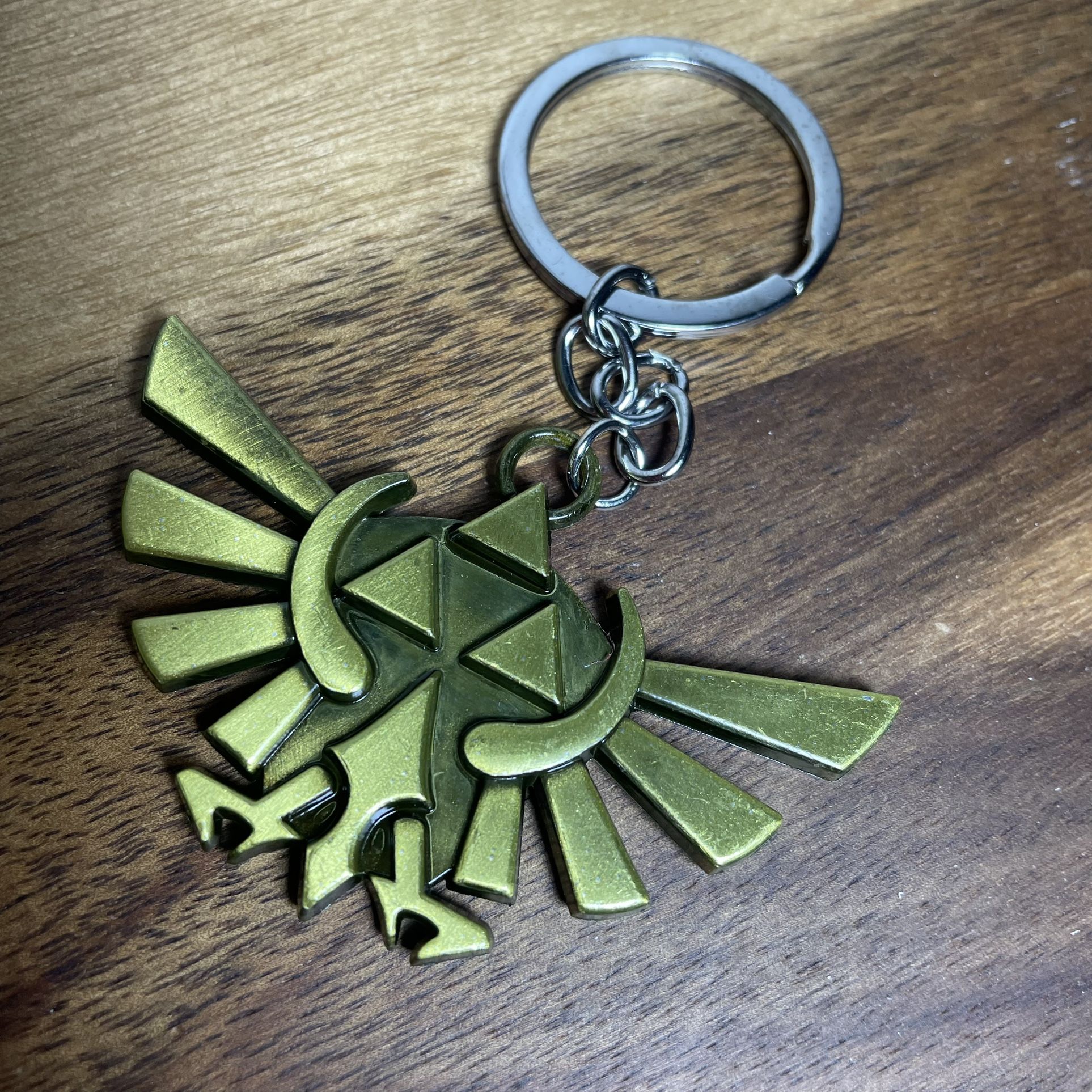 Zelda Triforce Hyrule Crest Link Keychain