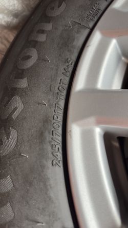 2025 Toyota Tacoma Tires And Rims 245/70/17 Less Than 1000 Miles Of Use Toyota Tacoma Llantas I Rines Casi Nuevos Menos De 1000 Millas