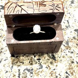 Engagement Ring 