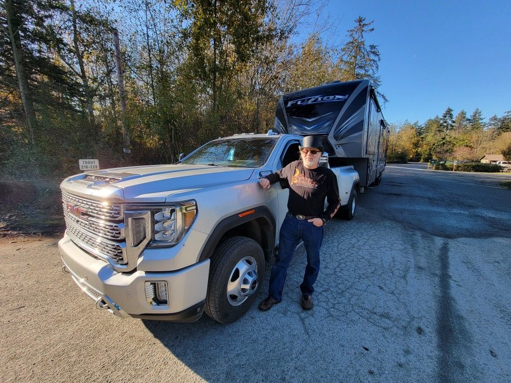 Top Hat Transport